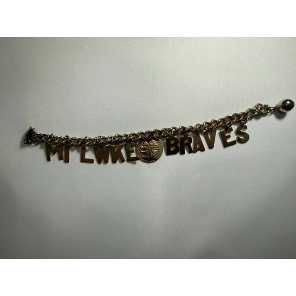 Vintage 1950s Milwaukee Braves Gold Tone Charm Bracelet MLB Baseball Memorabilia